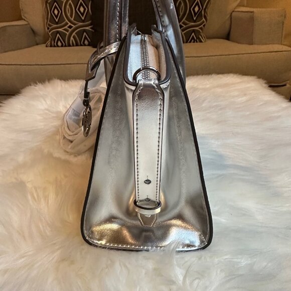 NWT Michael MICHAEL KORS- Avril Small Metallic Studded Patchwork Satchel - Picture 4 of 10